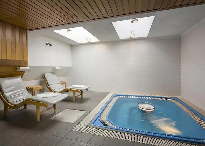 Campolongo Apartmanhotel 3*