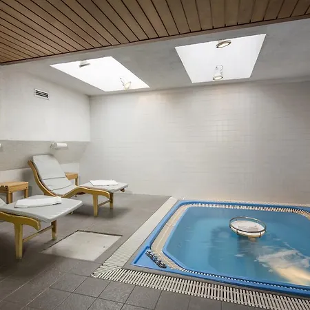 Campolongo Aparthotel 3*